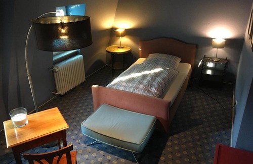 Muelheim Apartment | 200 m² Apartment ∙ 4 bedrooms ∙ 8 guests