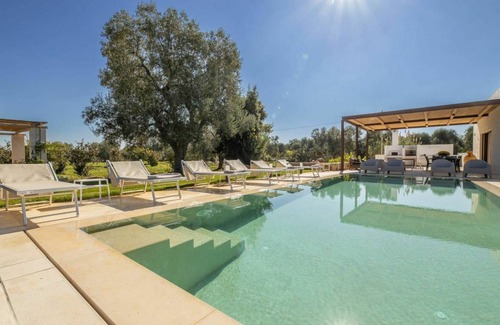 Carovigno Villa | 200 m² Villa ∙ 4 bedrooms ∙ 11 guests