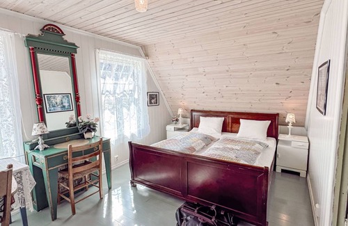 Balestrand House | 200 m² House ∙ 1 bedroom ∙ 6 guests
