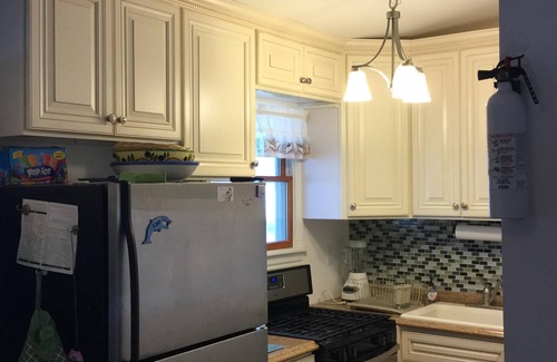 Holgate House | 2025 Fall Specials- 3 night minimum stay- Holgate 3 bedroom