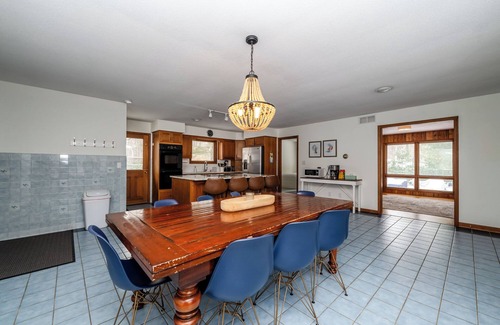 Harbert House | (2026 OPEN!) Lakeside Home With Pool & Hot Tub! Close To Beach!