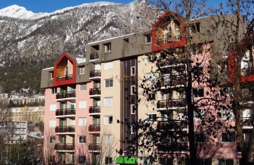 Briancon Apartment | 20m from ski slopes, 4th floor, balcony, ski locker, 30m², Serre Chevalier