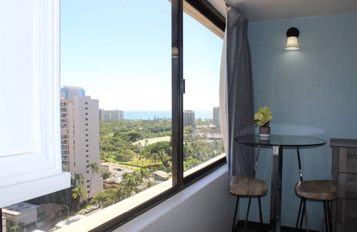 McCully - Moiliili Condo | 21 m² Condo ∙ 2 guests