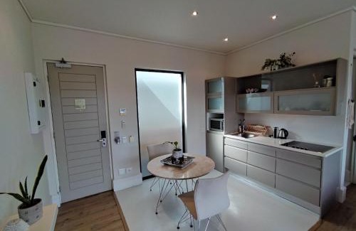Knysna Central Apartment | 210 Gallery Luxury Studio Apartment