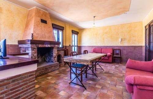 Durcal Villa | 210 m² Villa ∙ 6 bedrooms ∙ 12 guests