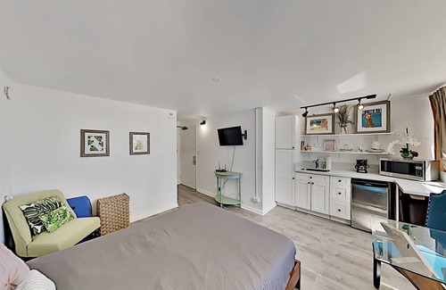 McCully - Moiliili Condo | 22 m² Condo ∙ 2 guests