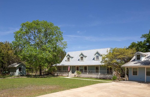 New Braunfels House | 222 m² House ∙ 3 bedrooms ∙ 6 guests