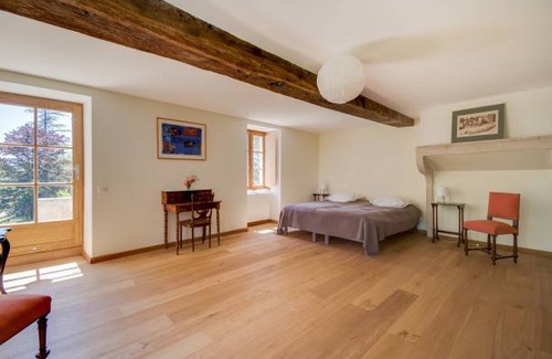 Boyer House | 225 m² House ∙ 4 bedrooms ∙ 7 guests