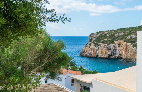 Es Canutells Villa | 231 m² Villa ∙ 3 bedrooms ∙ 6 guests