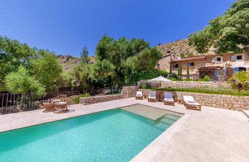 Pollensa Villa | 245 m² Villa ∙ 2 bedrooms ∙ 4 guests