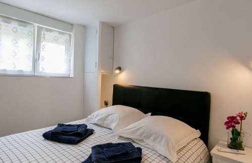 Locquirec Apartment | 25 m² Apartment ∙ 1 bedroom ∙ 2 guests