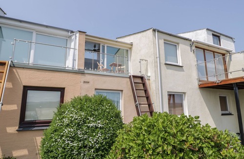 Borth-y-Gest Cottage | 25 South Snowdon Wharf