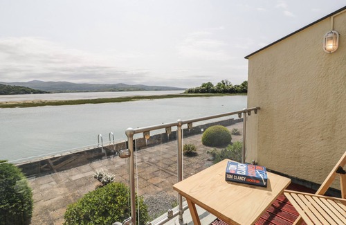 Borth-y-Gest Cottage | 25 South Snowdon Wharf