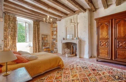 Montigne-les-Rairies House | 250 m² House ∙ 5 bedrooms ∙ 7 guests