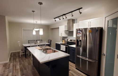 Fort Gary House | 2500 sq ft 5 beds 3.5 bath New Home (2021)
