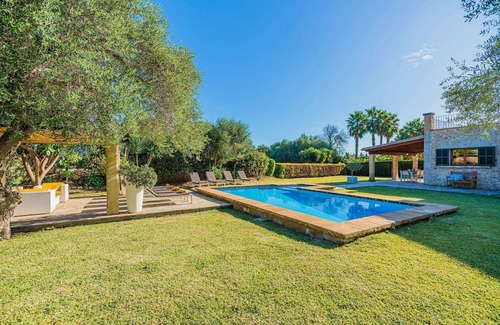 Pollensa Villa | 252 m² Villa ∙ 4 bedrooms ∙ 8 guests