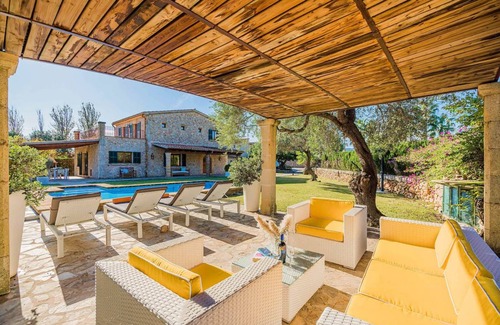 Pollensa Villa | 252 m² Villa ∙ 4 bedrooms ∙ 8 guests