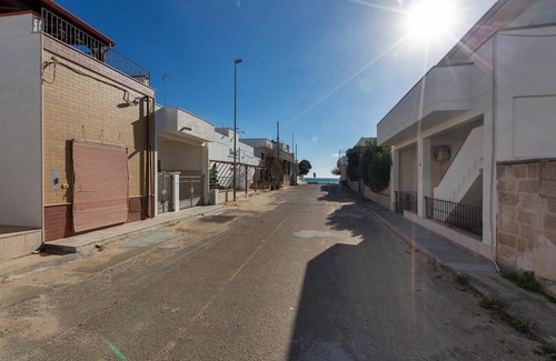Torre Lapillo Apartment | 2699 Sud Sud Apartaments - Appartamento Corallo by Barbarhouse