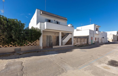 Torre Lapillo Apartment | 2699 Sud Sud Apartaments - Appartamento Corallo by Barbarhouse