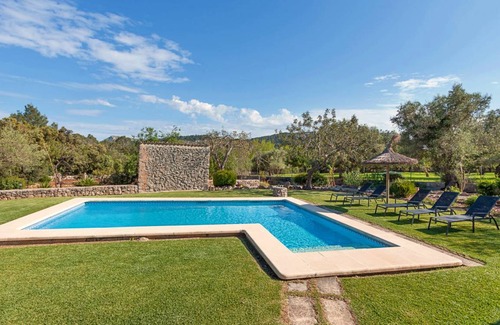 Pollensa Villa | 270 m² Villa ∙ 4 bedrooms ∙ 7 guests