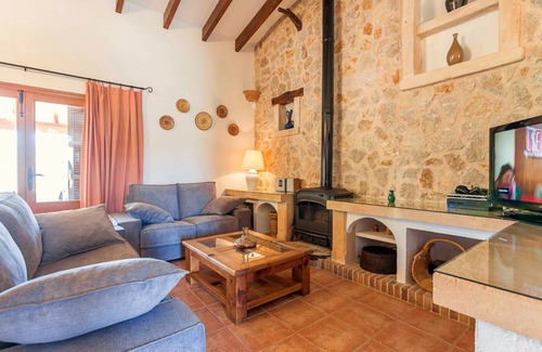 Pollensa Villa | 270 m² Villa ∙ 4 bedrooms ∙ 7 guests