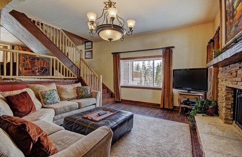 Wellington House | 272 m² House ∙ 4 bedrooms ∙ 10 guests