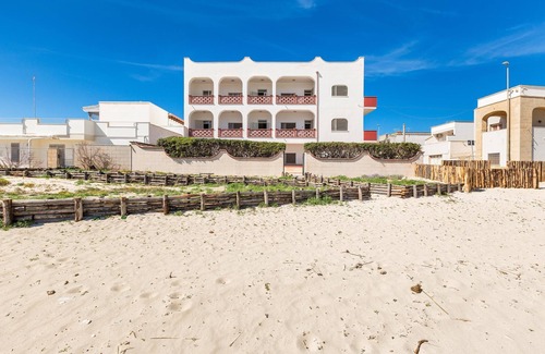Torre Lapillo Apartment | 2857 Residence Bellavista - App 3 PT Fronte Mare by Barbarhouse
