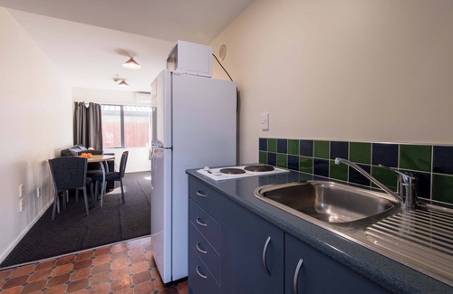 Upper Riccarton Hotel | 298 Westside Motor Lodge