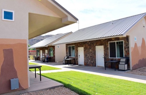 La Verkin Cabin | 2B Bunkhouse With Cold A/C
