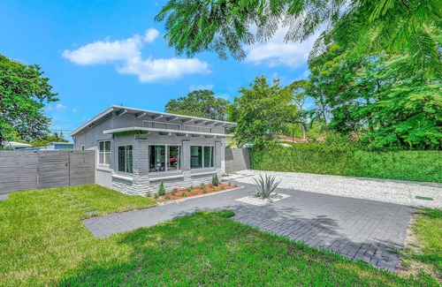 Central Fort Lauderdale House | 2BR 1BA Home near Las Olas & Downtown Fort Lauderdale!n
