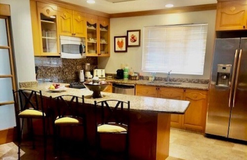 Flamingos Resort | 2BR/3BA Luxuries Suite - Sleeps 8 - with a view