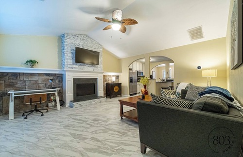 Rex House | 3/2 Pet Friendly-Mins from ATL