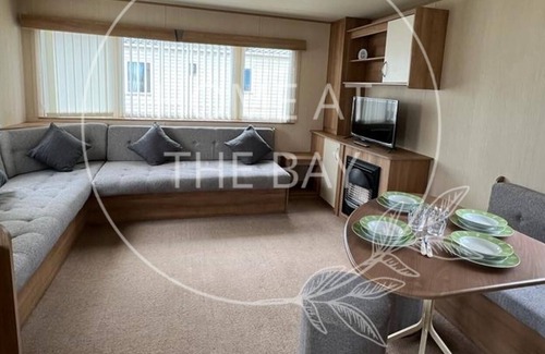 Rhyl Cabin | 3 bed Caravan at Lyons Robinhood