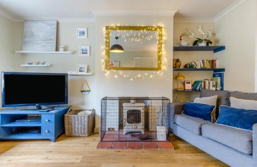 Aldborough House | 3 Bed in Baconsthorpe oc-s32338