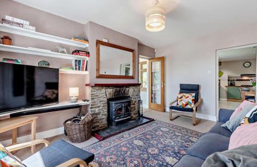 Pentrefelin House | 3 Bed in Brechfa 92116