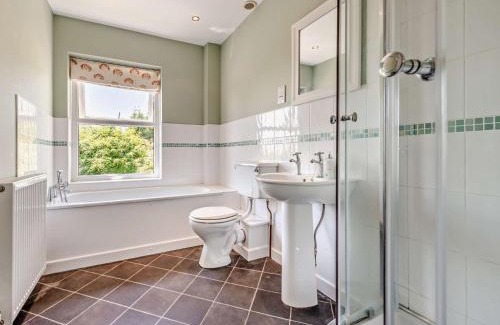 Pentrefelin House | 3 Bed in Brechfa 92116