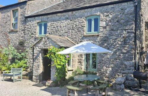 Meathop House | 3 Bed in Carnforth 96319
