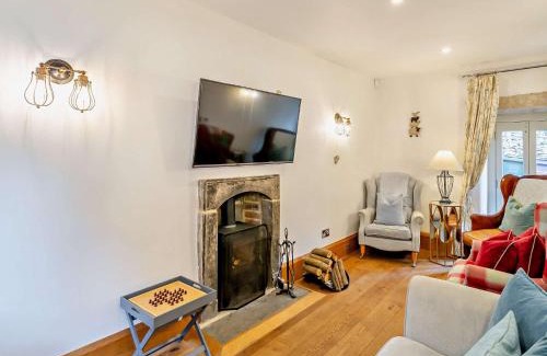Settle House | 3 Bed in Settle 76650