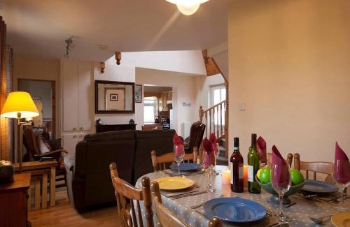 Murroogh House | 3 Bed in Spiddal oc-ii14643