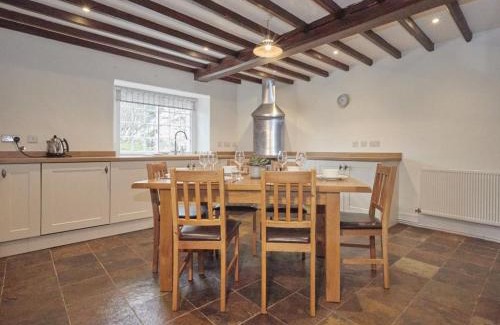 Keswick House | 3 Bed in Underskiddaw SZ169