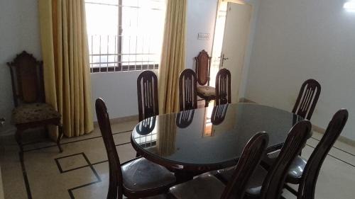 Karachi House | 3 Bed Independent First Floor
