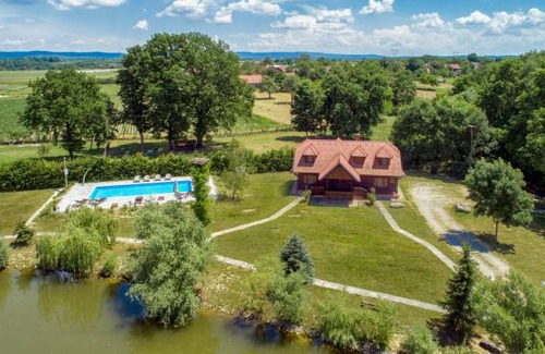 Mala Ludina House | 3 bedroom accommodation in Mala Ludina