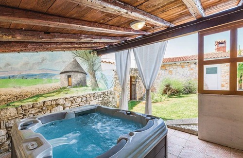 Matohanci House | 3 bedroom accommodation in Kanfanar