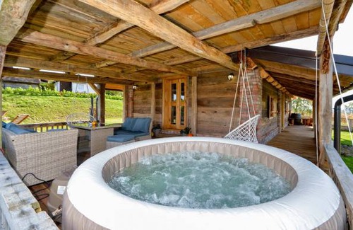 Popovaca House | 3 bedroom accommodation in Popovaca