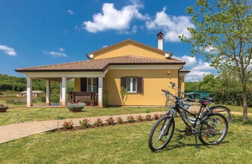 Putini House | 3 bedroom accommodation in Putini