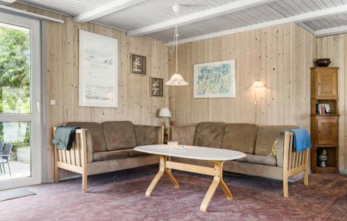 Skaven Strand House | 3 Bedroom Awesome Home In Tarm