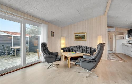 Frolunde House | 3 Bedroom Lovely Home In Slagelse