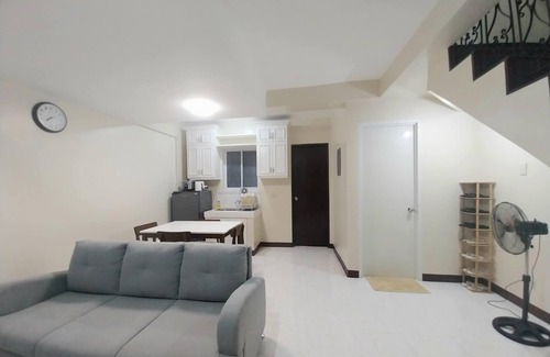 Suba Basbas House | 3-Bedroom Pacific Grand Townhome in Masulog, Lapu-Lapu with WiFi & Full AC Rooms