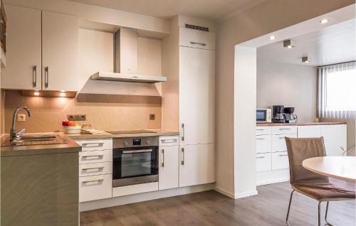 Bredene House | 3 Bedroom Pet Friendly Home In Bredene