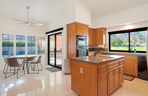 La Quinta House | 3 Ensuites, 3.5 baths, 3,000 sqft, Night Lit Mountain & Golf Views, Pvt Pool/Spa
